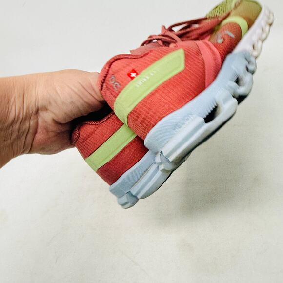On Cloudflow Lightweight Performance Running Shoes Red Lime Womens Size 6 - Picture 10 of 12